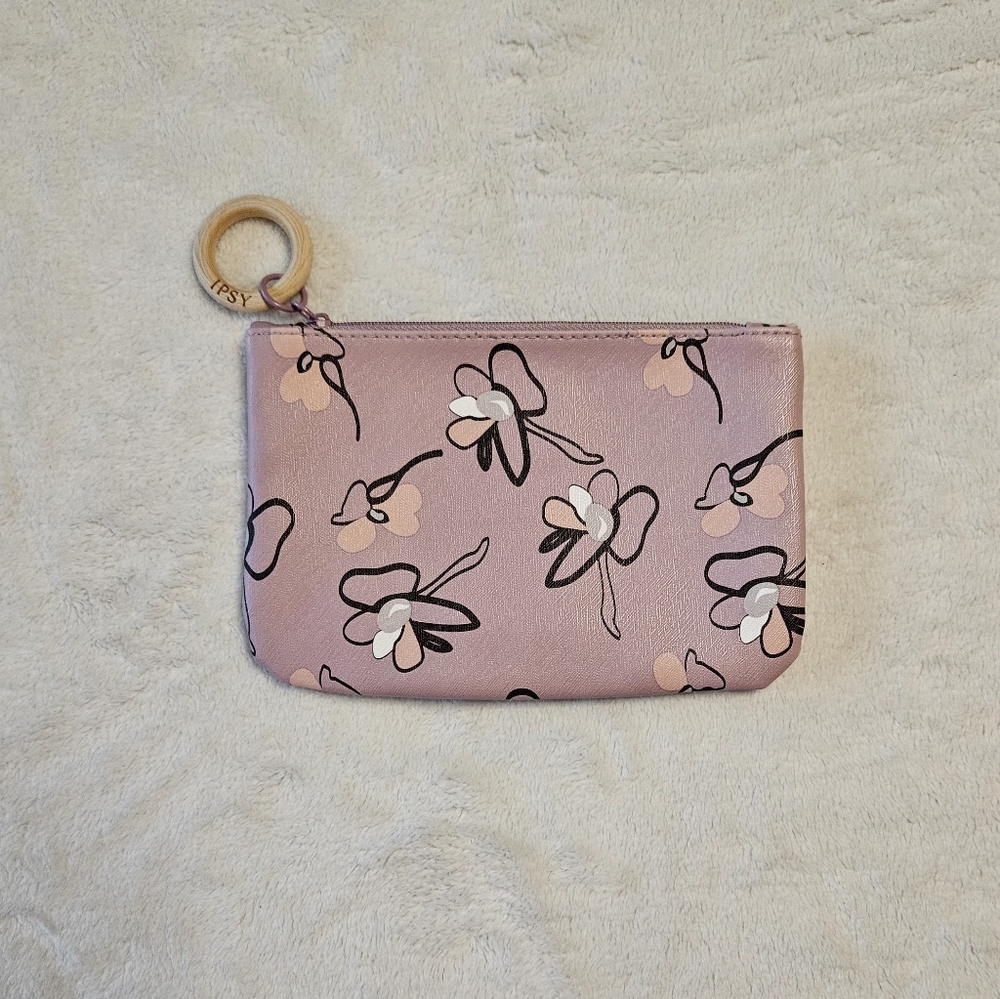 Ipsy Bag April 2020 Lavender Floral Makeup Bag Wooden Zipper Pull Vinyl